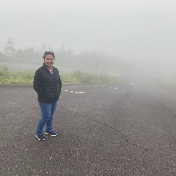 Meet your Posher, Sophal - Picture 1 of 1